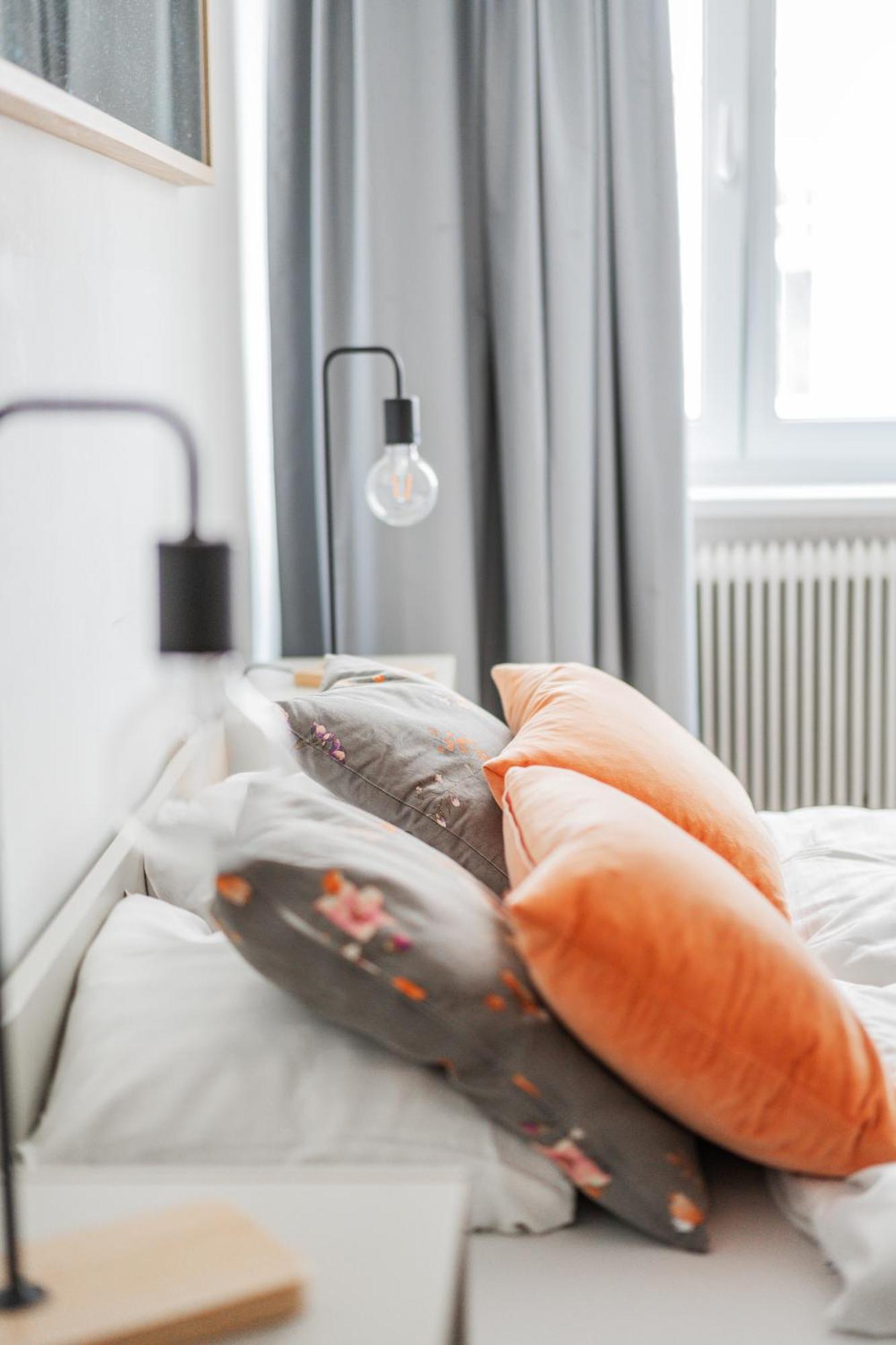 Studio Next To Karlskirche #17 Appartement Wenen Buitenkant foto